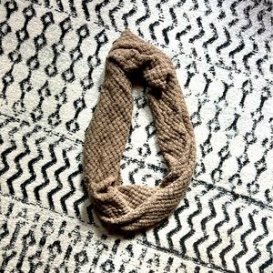 ✨ Infinity scarf
